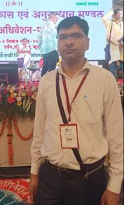 Photo of Dr. Manoj Jasawat