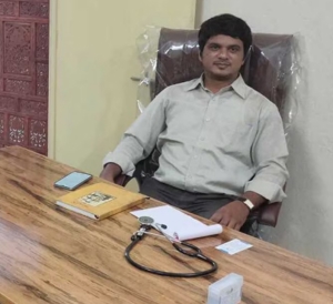 Photo of Dr. Naresh Aavula