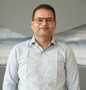 Photo of Dr. Nikunj Chavda