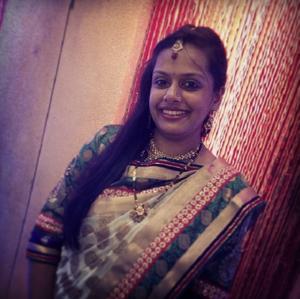 Photo of Dr. Falguni Joshi