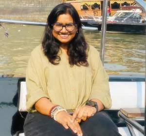 Photo of Dr. Tracy Fernandes