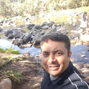 Photo of Dr. Anuj Kumar