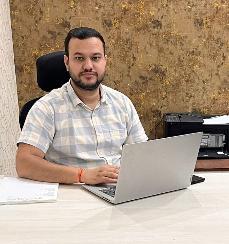 Photo of Dr. Rahul Goyal