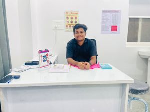 Photo of Dr. Vivek Reddy PT NIMS ISOM